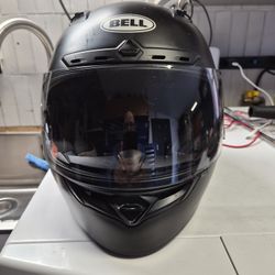 Bell qualifier extra large