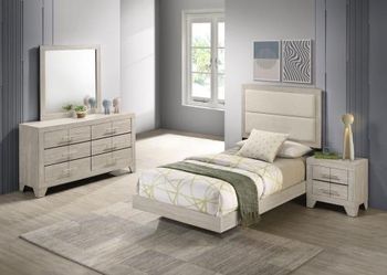 Brand New Twin Bedroom Set - Twin Bed, 2 Nightstands, Dresser and Mirror - Juego de Cuarto Nuevo a Estrenar