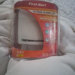 First Alert Smoke & Fire Alarm