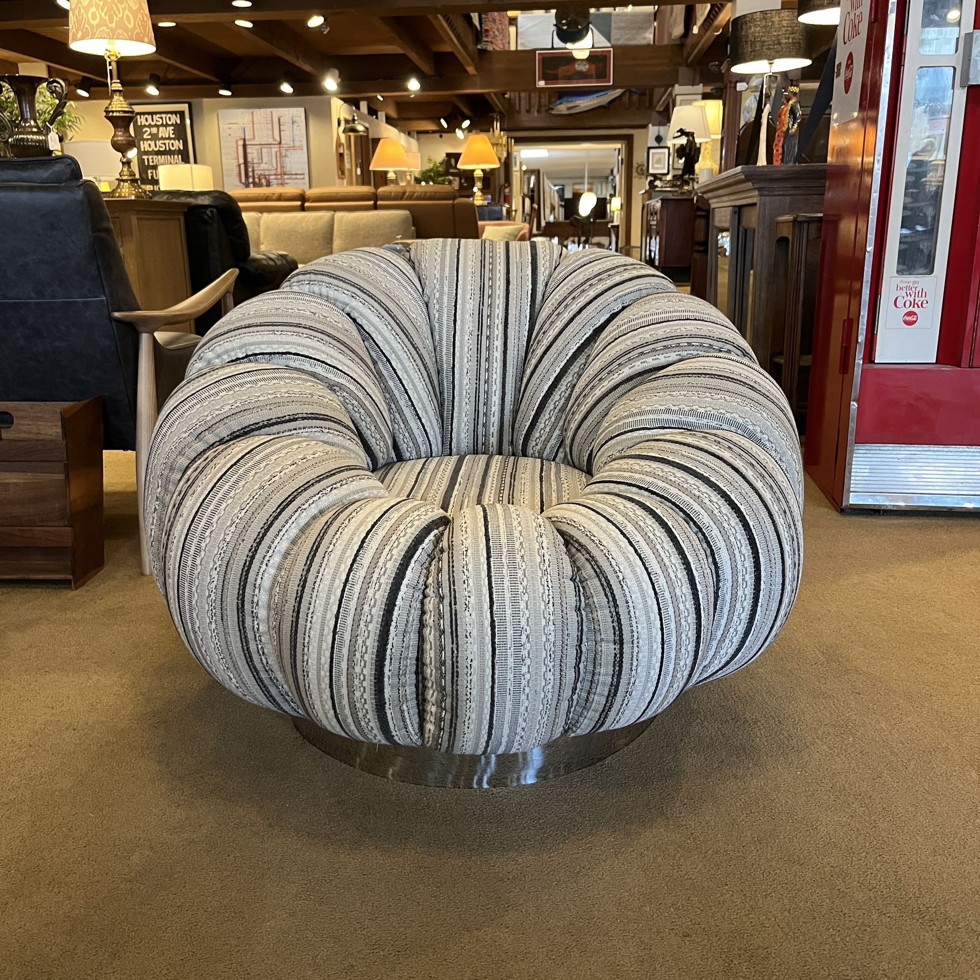 Striped Swivel Chair for Sale in Seattle, WA - OfferUp