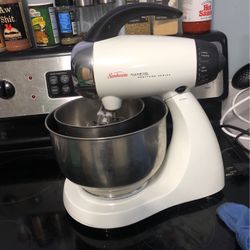 Sunbeam Free Standing Mixer