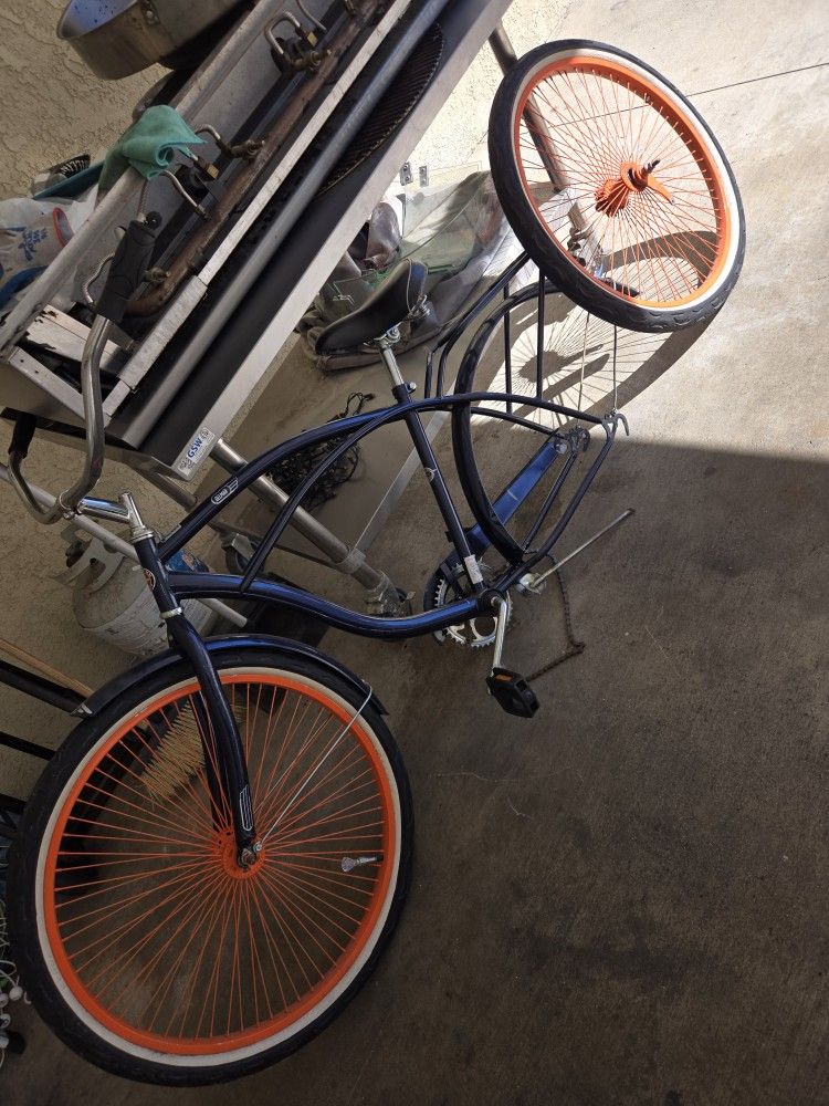 Schwinn Beach cruiser $75 