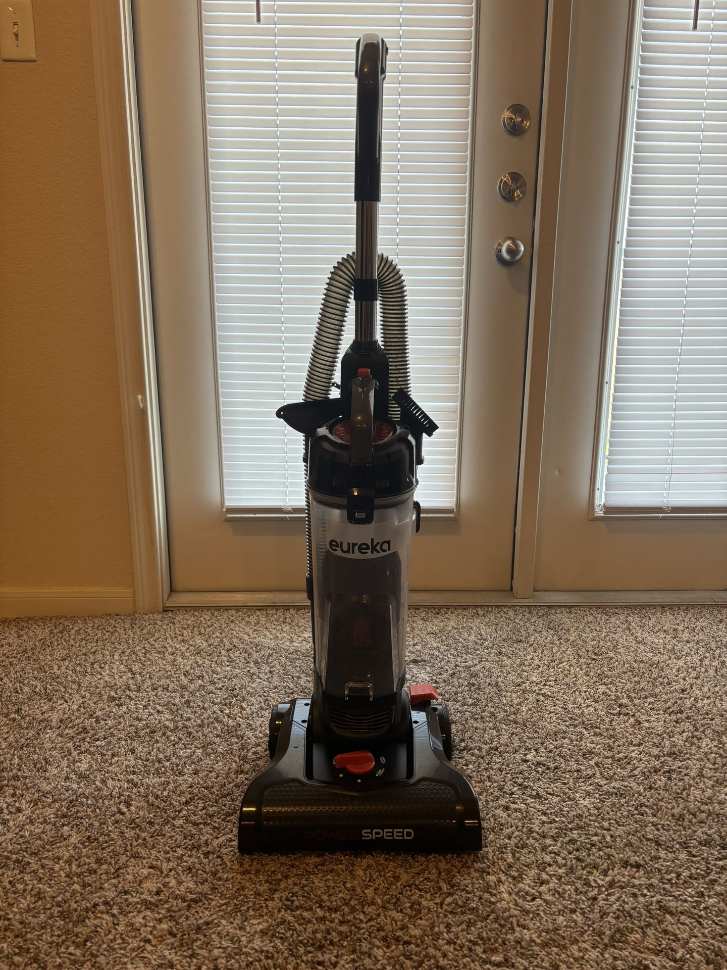 Eureka Power Speed Vacuum