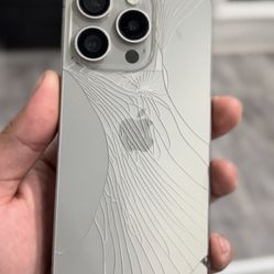 iPhone 15 Pro Backkk