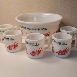 Tom and Jerry Punch Biwl and 5 Mugs