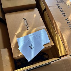 lv trainer Authentic brand new