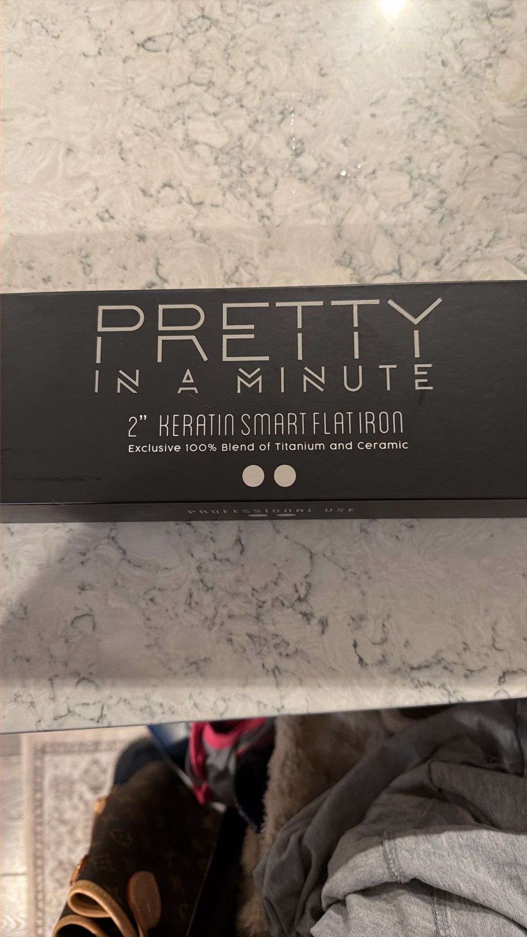 Pretty In A Minute Hair Straightener