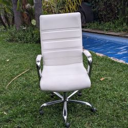 White leatherette office chairs