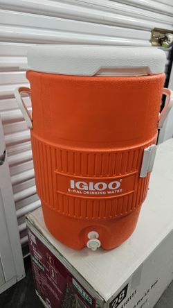 Igloo water jug