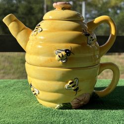 Beehive Tee Pot