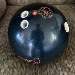 Hammer Bowling Ball – 15lbs- $125