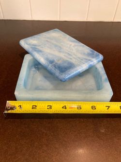 Hand Carved Alabaster Swivel swivel Top - Box By Ducceschi 5”x6.5”x2”