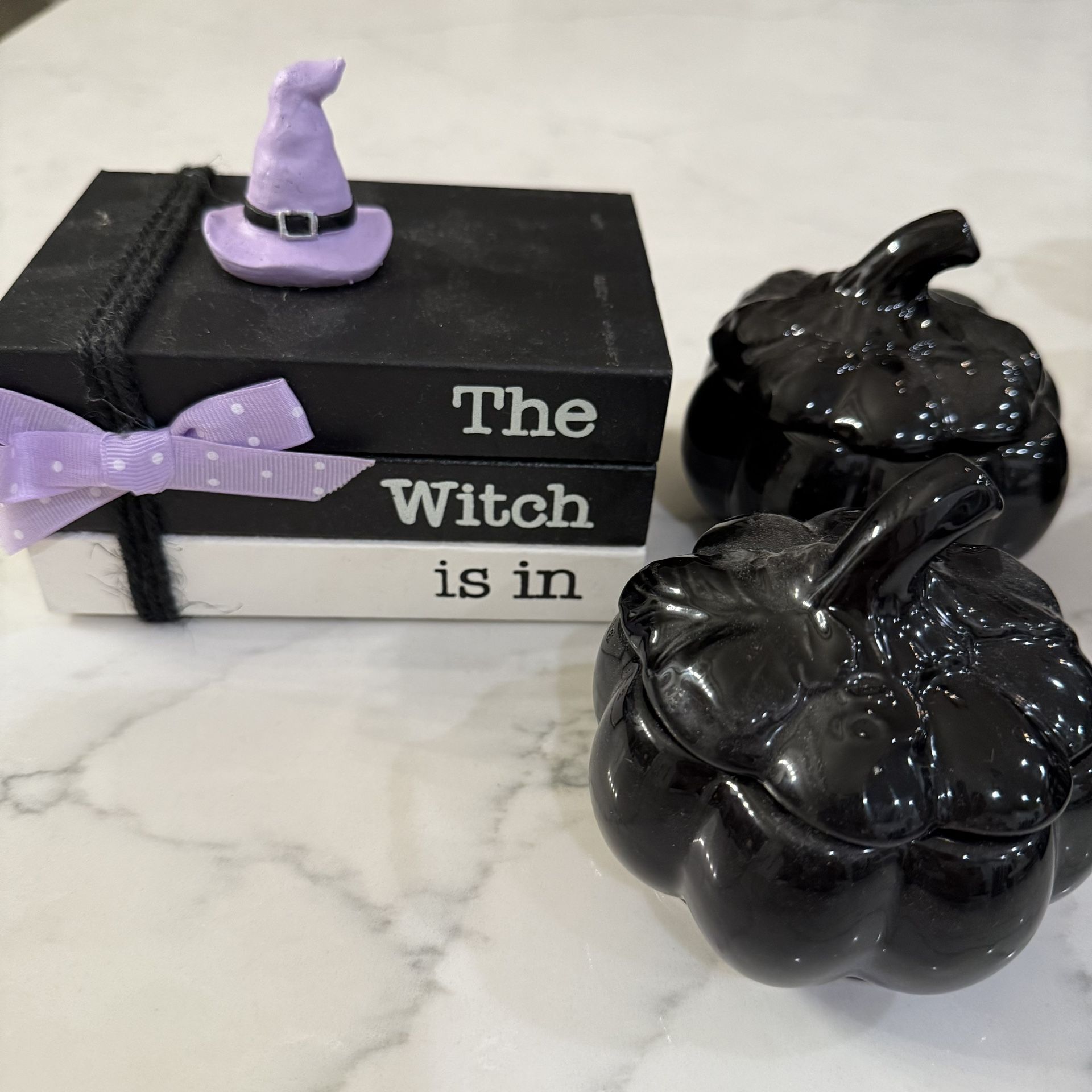 Halloween Decor + Pumpkins