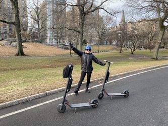 1 Scooter Ninebot ES4 (2019 Version)