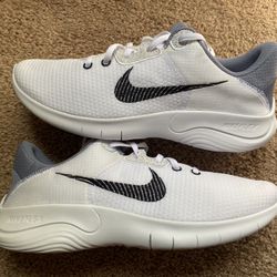 Nike Flex Experience Shoes