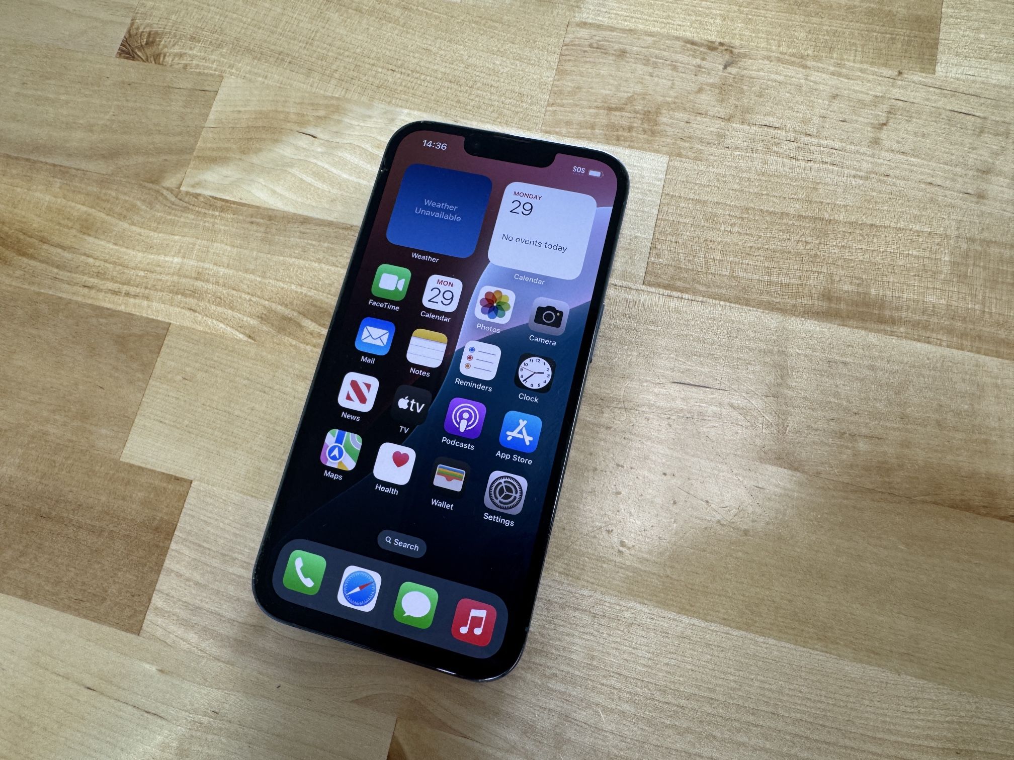 Apple iPhone 13 Pro / 128GB / Unlocked