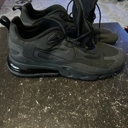 Men’s Shoe