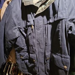 Heavy Winter Coat Large Only worn 1 Time