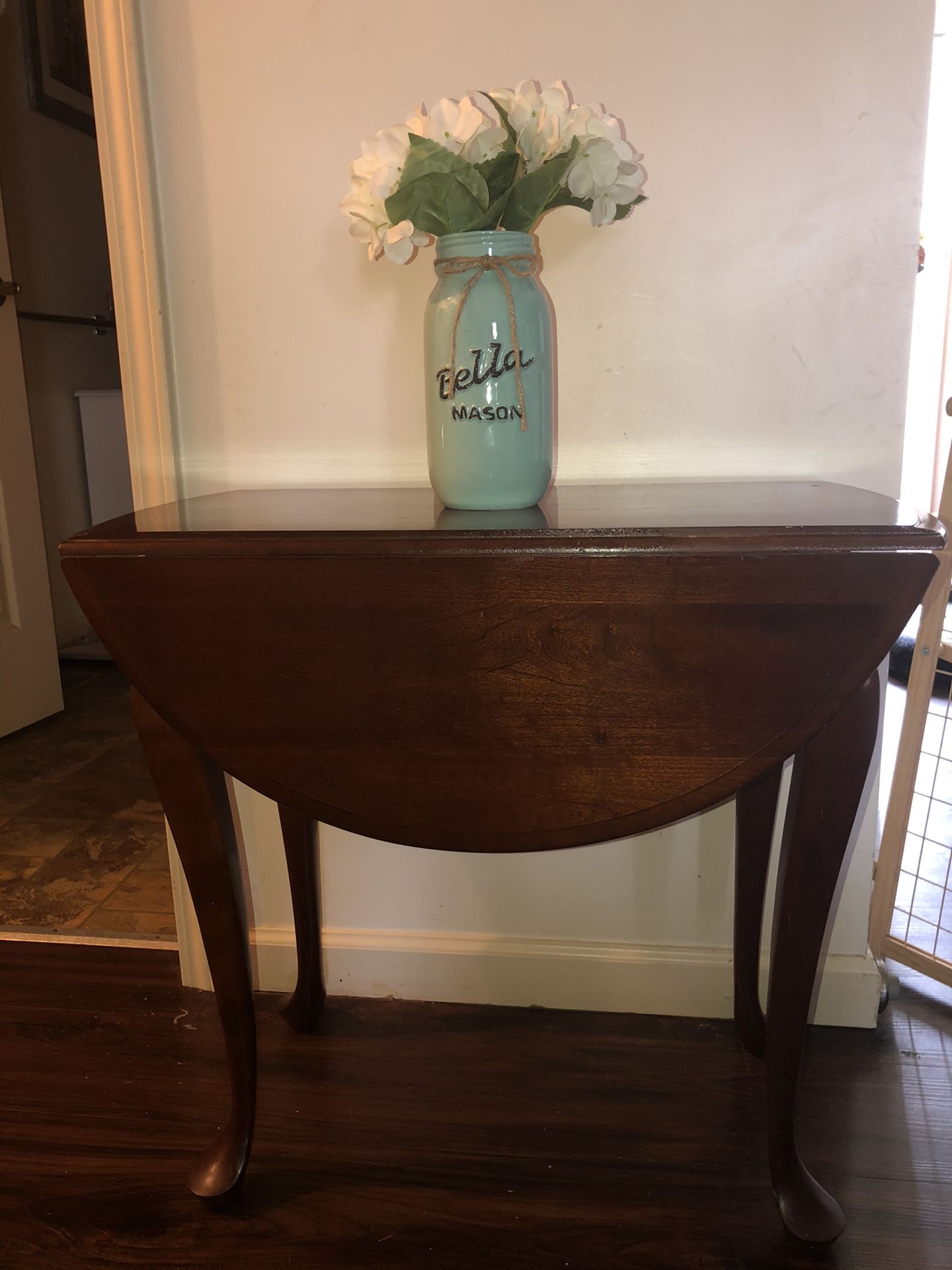 Vintage solid wood drop leaf table