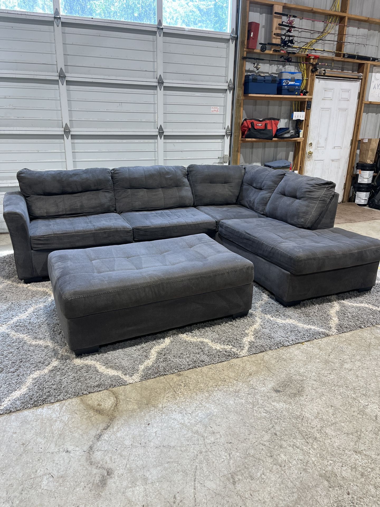 🛋️ Gray Sectional Couch w/ Oversized Ottoman Free Delivery