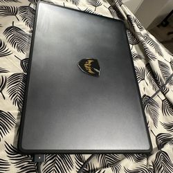 Macbook air 15in 16gb