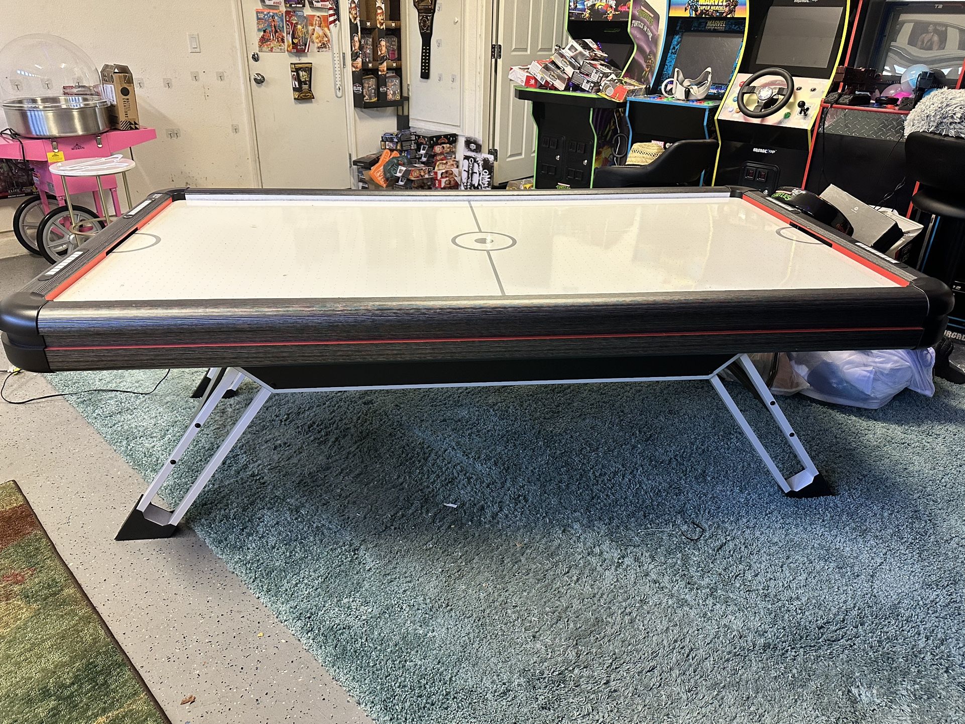 Air Hockey Table