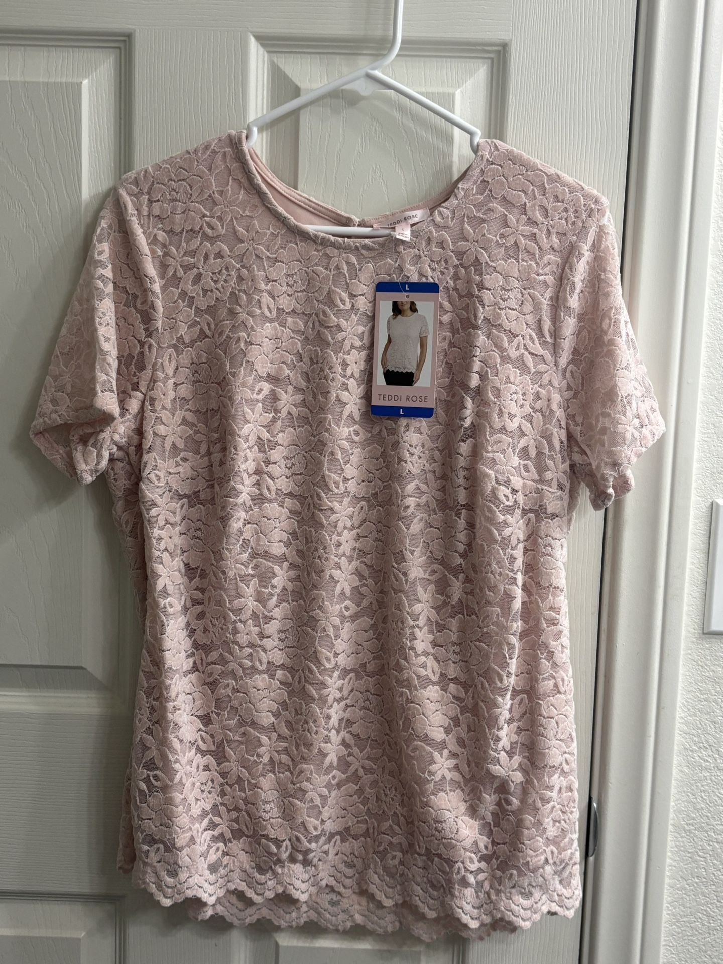 Teddi Rose Lace Blouse ( Brand new )