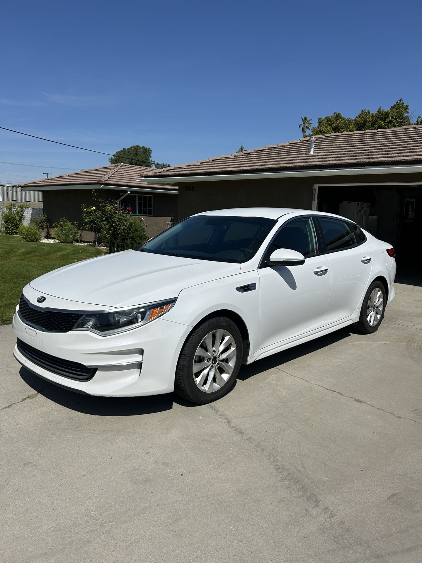 2016 KIA Optima