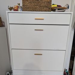 White 3-drawer shoe cabinet (IKEA style)