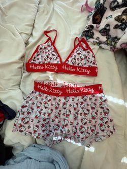 Hello kitty set