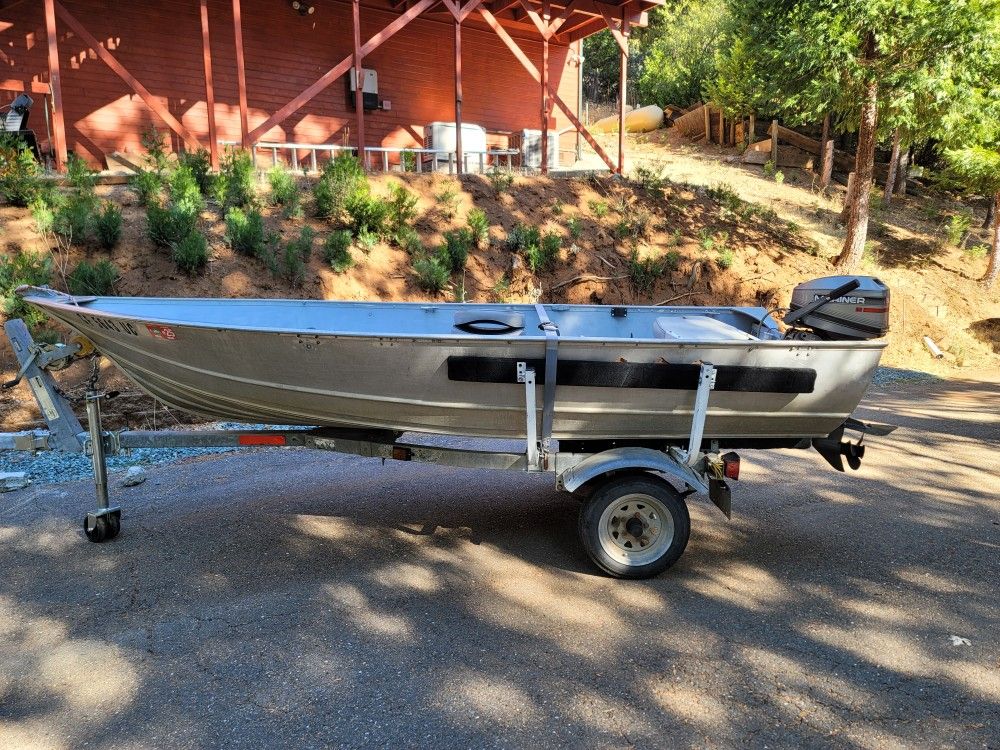 14 Foot Gregor Fishing Boat