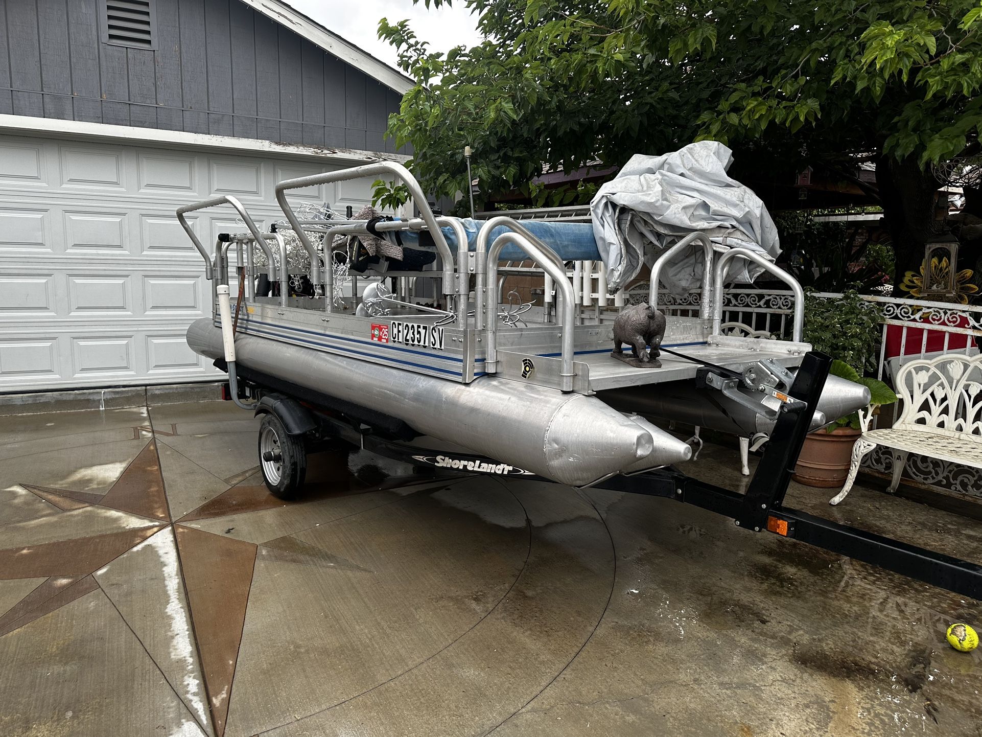 Pontoon Boat 4 Sale