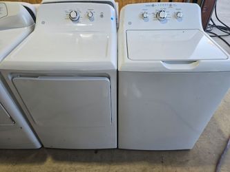 GE Washer & Dryer Set