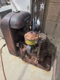 Engine/ motor yard art