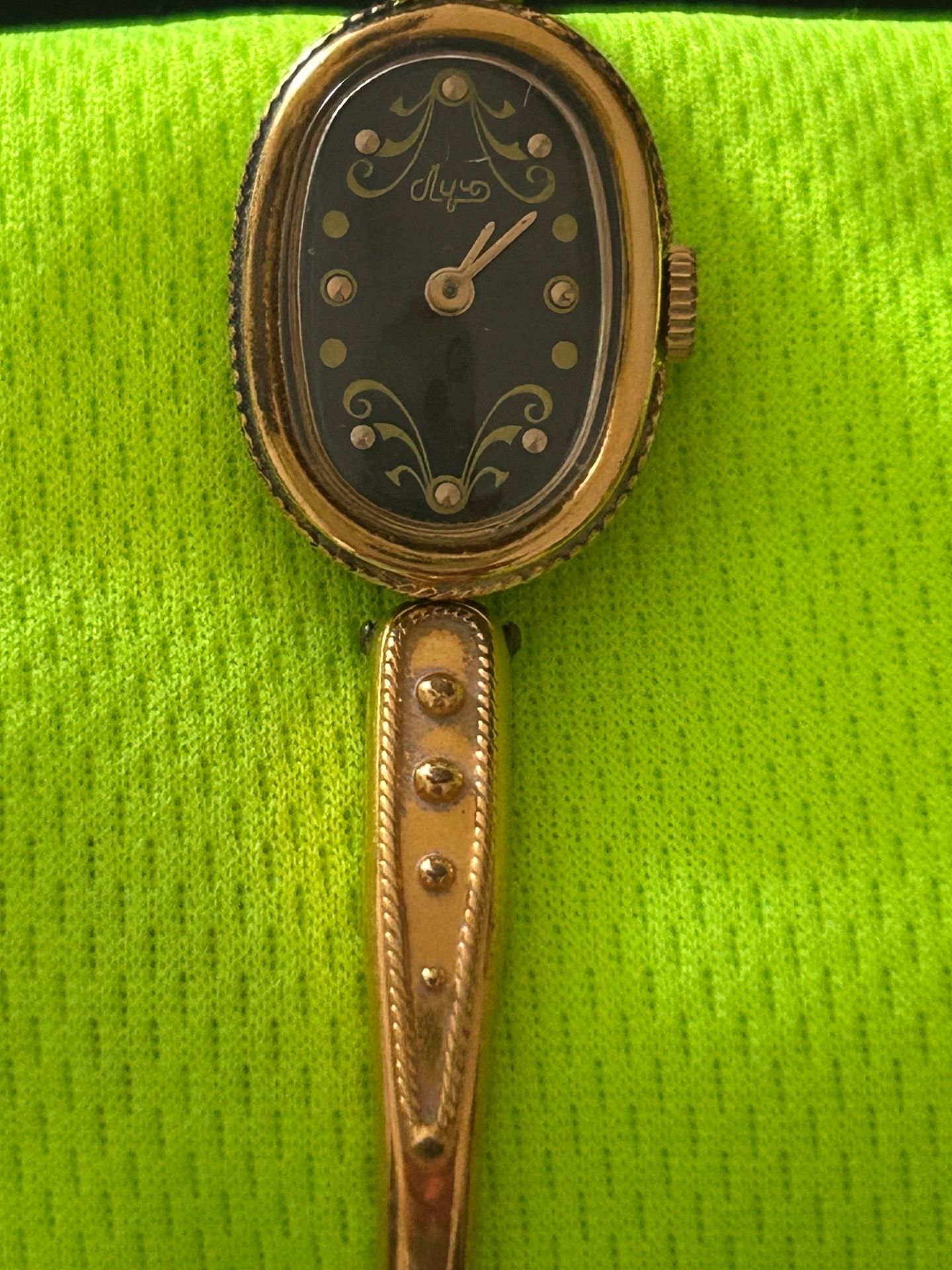 Rare Vintage Women’s Mechanical Wristwatch. Gold Plated. Working Perfectly.