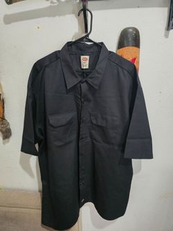 Men's Big & Tall Streetwear Set - Black Dickies Shirt (3XL) & Enyce Denim Shorts (46)