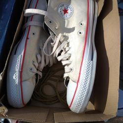 Converse All Stars Size 11 Brand New