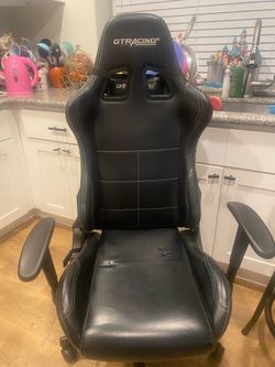 Game chair