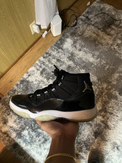 Air Jordan 11 Size 8.5 Men