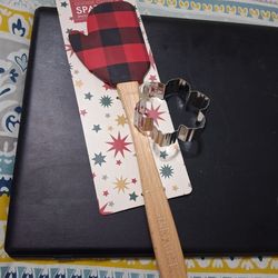 Cookie Cutter And Spatula