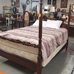 4 Post Queen Size Bed-frame, Mattress + Boxspring For Sale 🛌