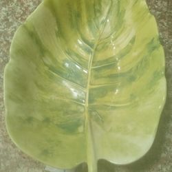 Large Leaf Bowl
