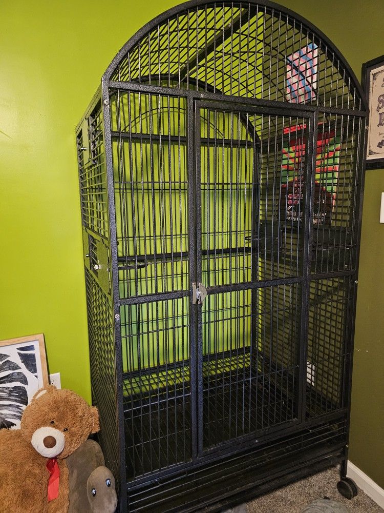 Large Bird Cage