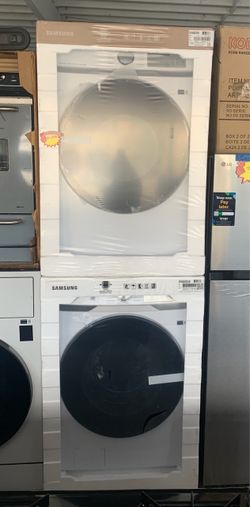 Samsung Front Load Washer and Dryer Set