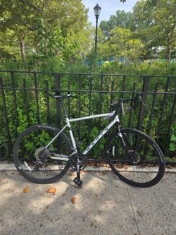 Bike Marin Gestalt 2021 grey with locker