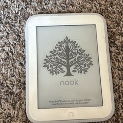 Nook Glowlight (white) With Case 