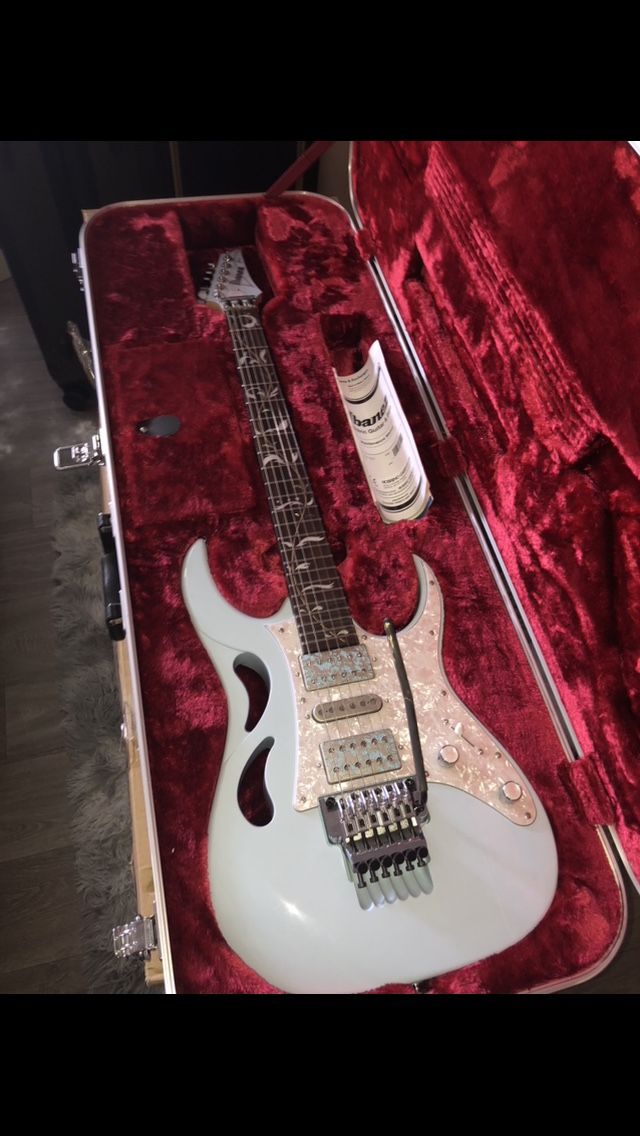 Ibanez Steve Vai Special Edition Signature PIA3761C Guitar