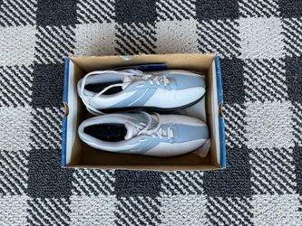 Dr Scholls white and baby blue size ten