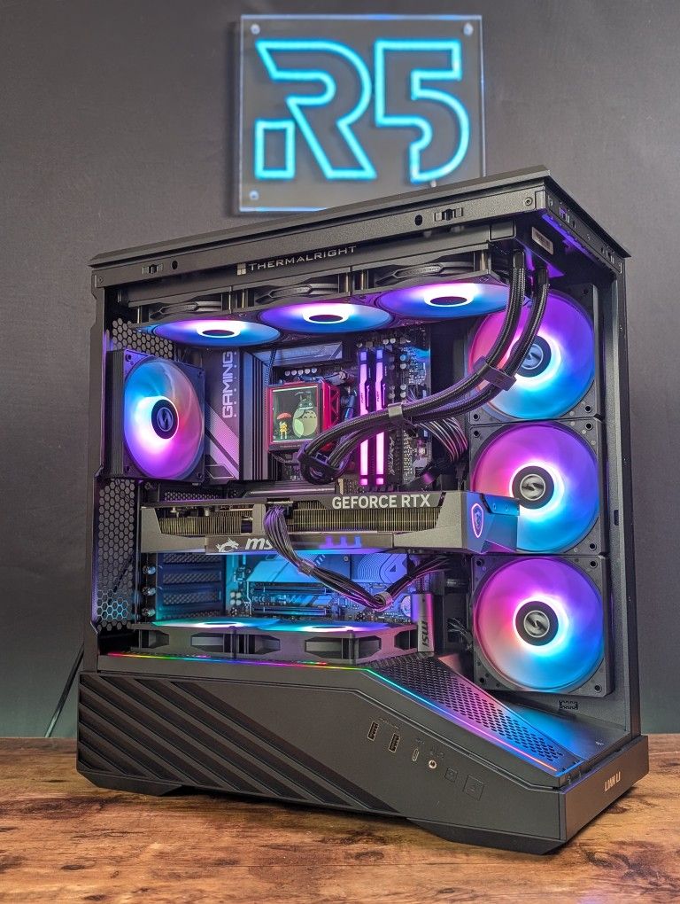 RTX 5070 // Ryzen 7800x3D // 32GB DDR5 // 1TB Gen4 NVMe // WiFi