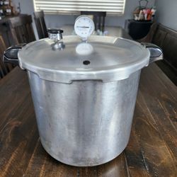Pressure Canner And Cooker